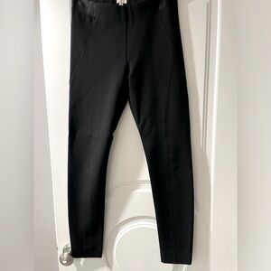 Size 6-Black -Stretch skinny pants